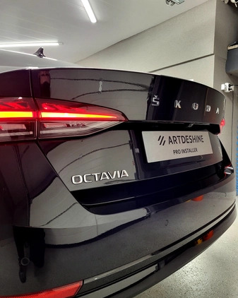 Skoda Octavia cena 105000 przebieg: 37300, rok produkcji 2022 z Białystok małe 137